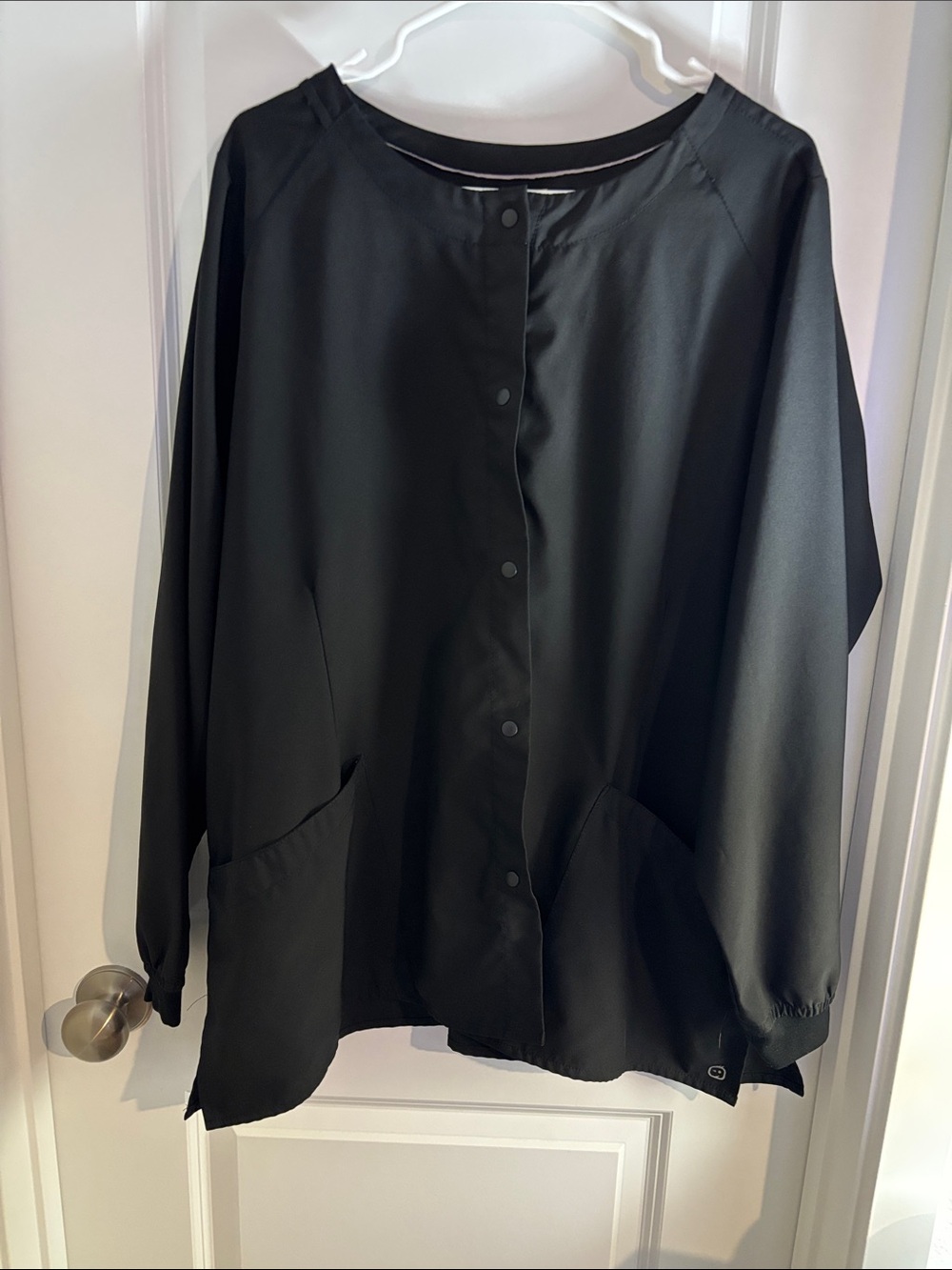 WonderWink Black Button-Front Women's Scrub Jacket